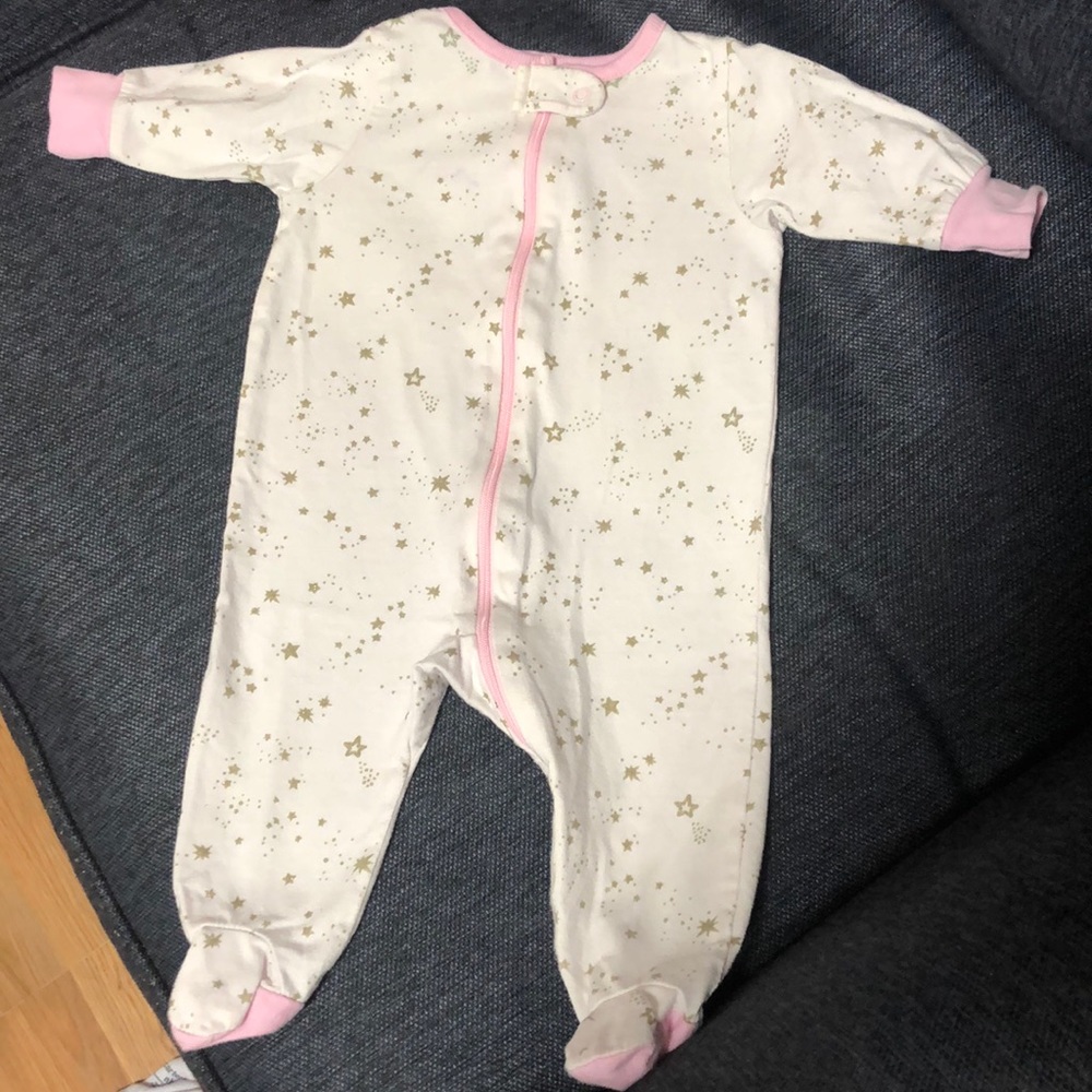Baby girls cotton onesie !